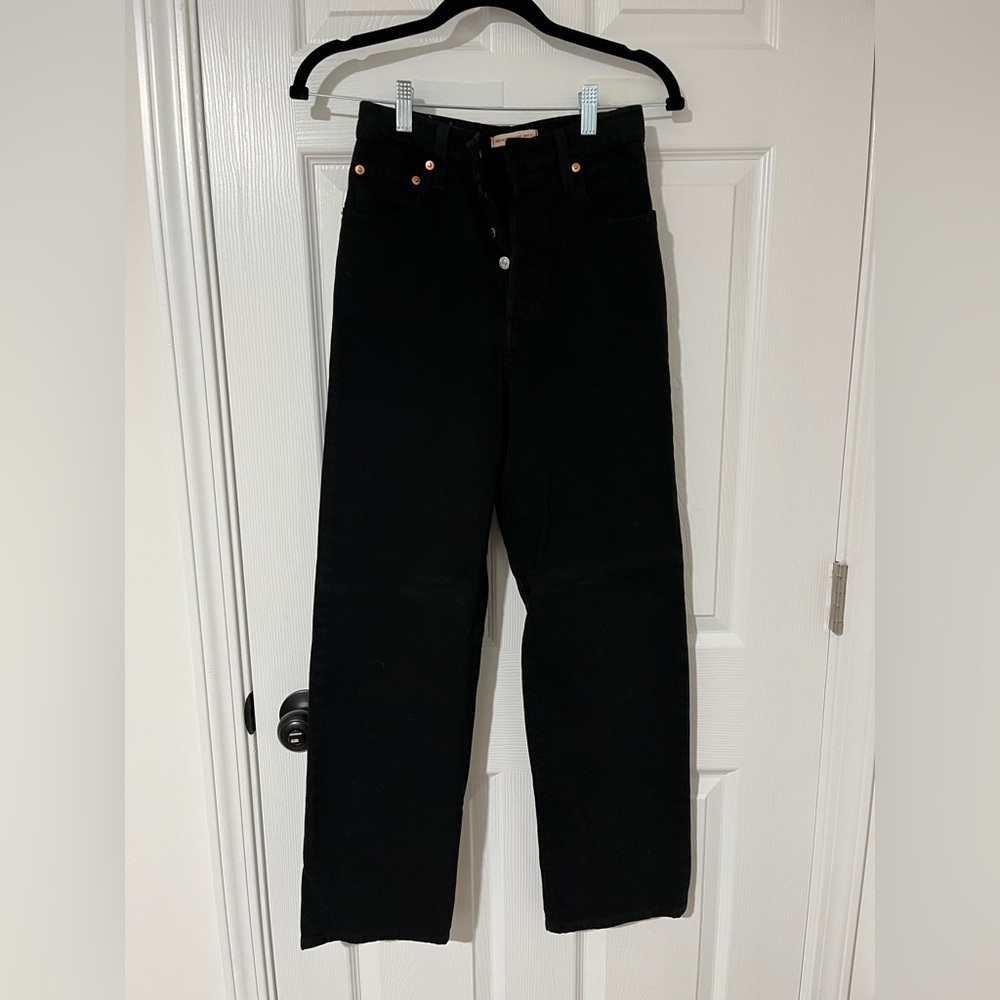 Levi's Black High-Rise Straight Jeans